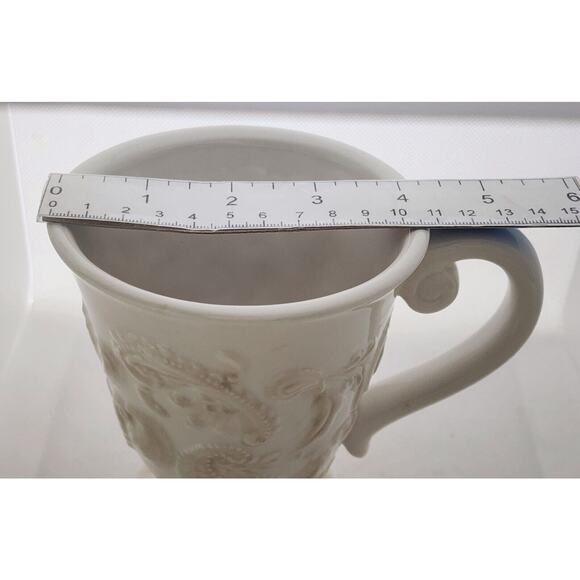 Cups/Mugs-Roscher-Cream on Cream-"Paisley Collection"-Relief-Footed-Set of 3 - Picture 14 of 15